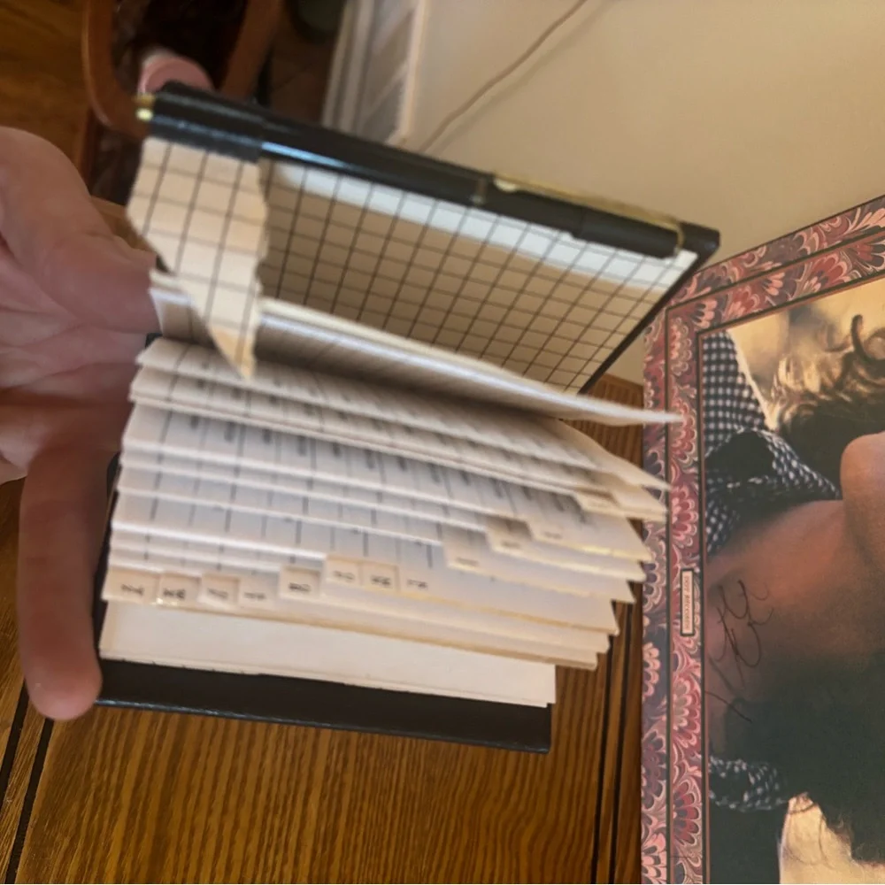 Virginia Slims Little Black Book